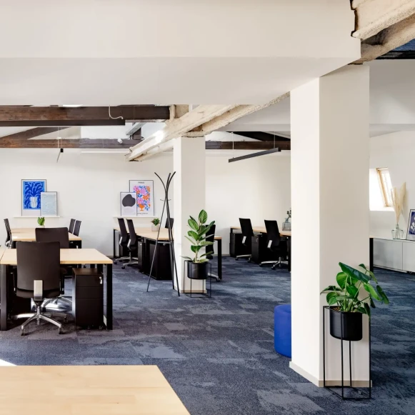 Espace indépendant 545 m² 80 postes Location bureau Rue de Châteaudun Paris 75009 - photo 4