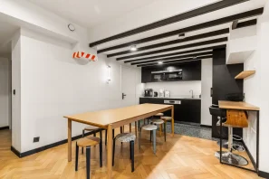 Espace indépendant - 75010 - 17 postes - 24780€
