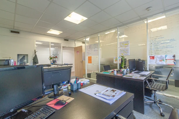 Bureau privé - 92100 - 6 postes - 1250€