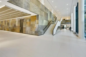 Bureau privé - 95870 - 3 postes - 900€