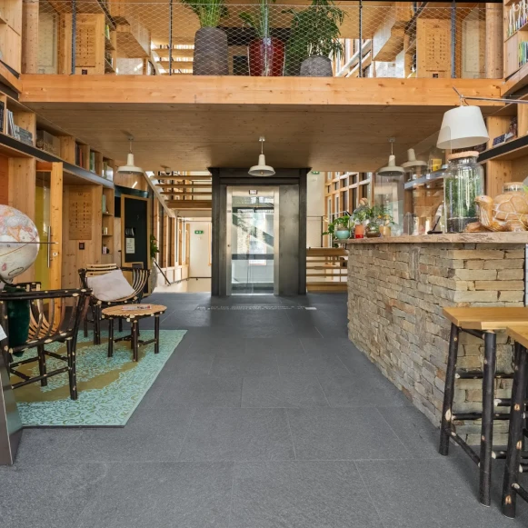 Espace indépendant 684 m² 90 postes Location bureau Passage des Jardins Versailles 78000 - photo 5