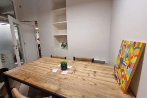 Bureau privé - 75002 - 3 postes - 1320€