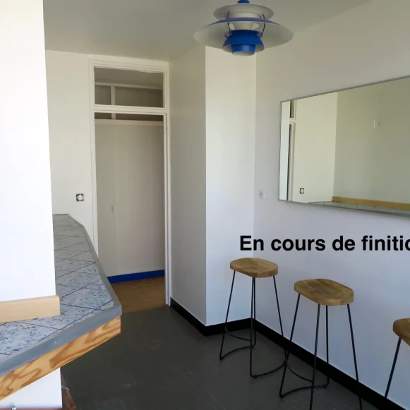 Bureau privé 16 m² 3 postes Location bureau Cours Belsunce Marseille 13001 - photo 3