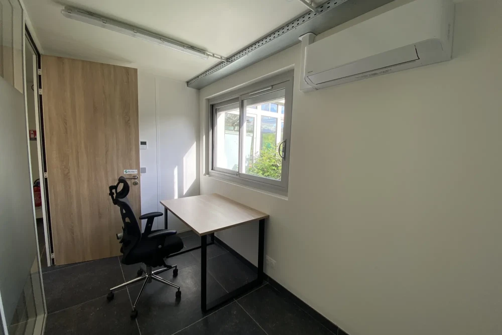 Bureau privé - 78310 - 1 poste - 356€