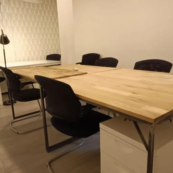 Bureau privé 15 m² 6 postes Coworking Rue des Epinettes Paris 75017 - photo 5