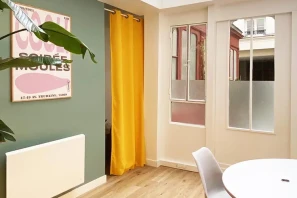 Bureau privé - 75004 - 10 postes - 4900€