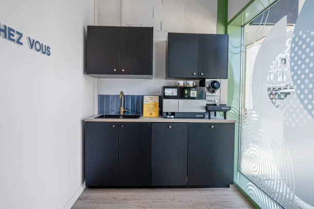 Bureau privé - 86000 - 2 postes - 519€