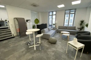 Open Space - 75012 - 9 postes - 420€