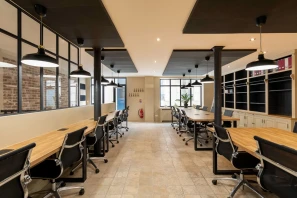 Espace indépendant - 75014 - 18 postes - 7650€