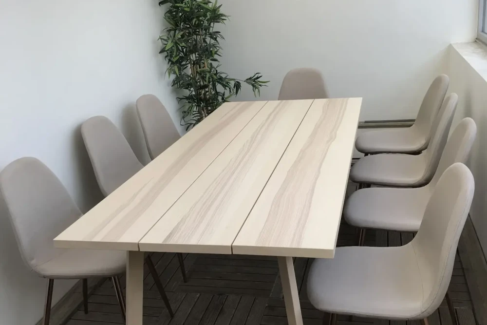Bureau privé - 75017 - 3 postes - 1100€