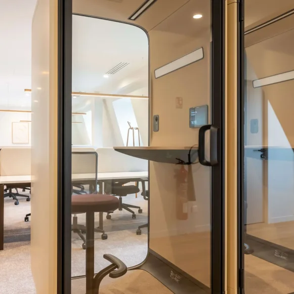 Espace indépendant 247 m² 38 postes Coworking Rue Moncey Paris 75009 - photo 10