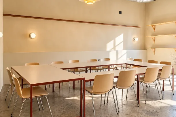 Open Space - 13001 - 20 postes - 200€
