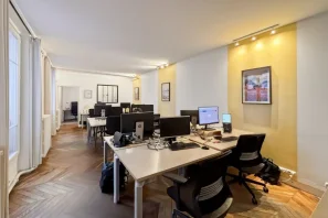 Espace indépendant - 75002 - 20 postes - 4875€
