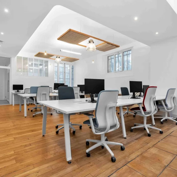 Espace indépendant 70 m² 19 postes Location bureau Cité Paradis Paris 75010 - photo 10