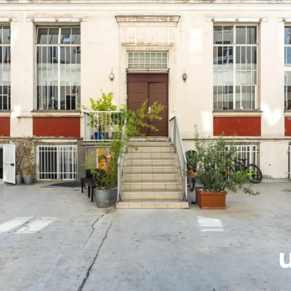 Open Space  6 postes Location bureau Rue Saint-Maur Paris 75010 - photo 1