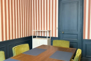 Open Space - 75009 - 8 postes - 500€