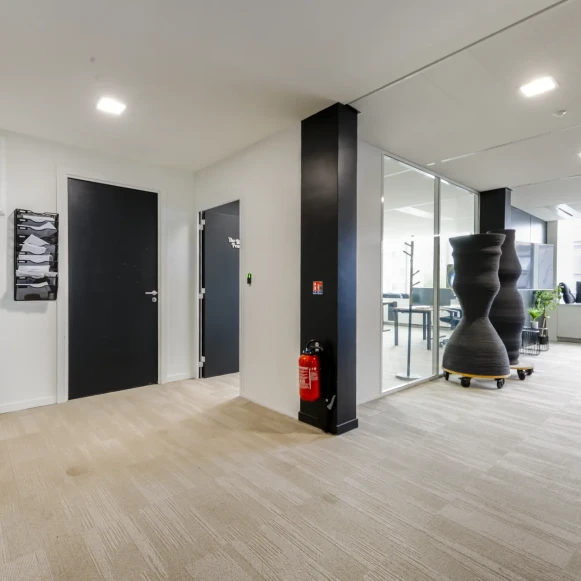 Bureau privé 84 m² 14 postes Coworking Rue Pablo Neruda Levallois-Perret 92300 - photo 9