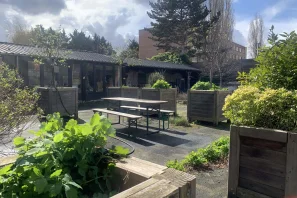 Open Space - 59700 - 2 postes - 250€