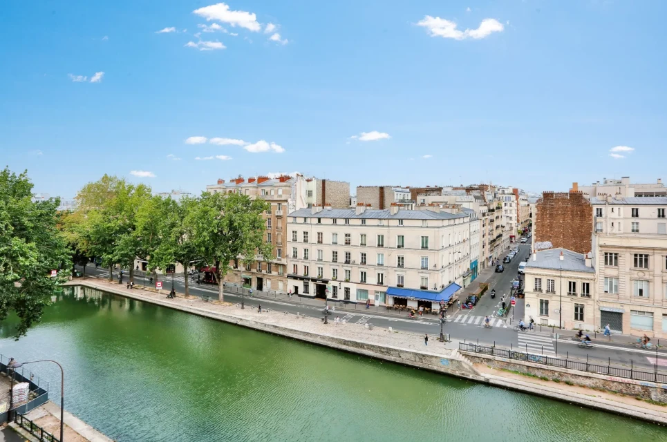 Hiptown - Canal Saint Martin