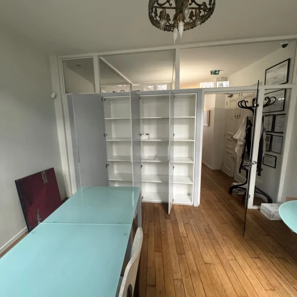 Bureau privé 14 m² 2 postes Location bureau Rue du Mont Thabor Paris 75001 - photo 3