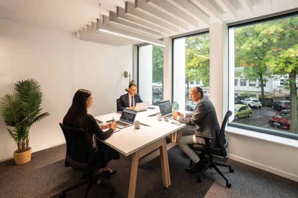 Espace indépendant - 35000 - 40 postes - 20250€