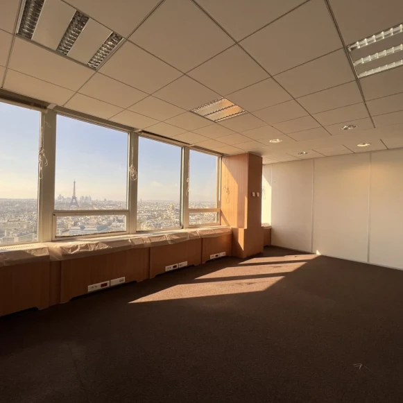 Bureau privé 10 m² 4 postes Coworking Avenue du Maine Paris 75015 - photo 18