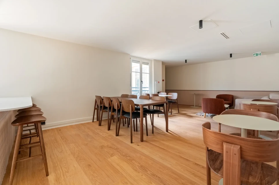 Jöro Rue Le Peletier