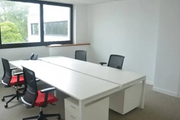 Bureau privé - 44000 - 4 postes - 1028.97€