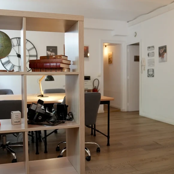 Bureau privé 150 m² 14 postes Location bureau Avenue de Clichy Paris 75017 - photo 3