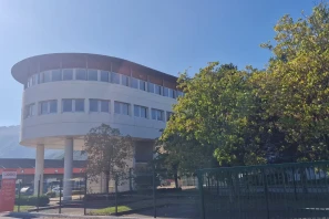 Bureau privé - 38760 - 1 poste - 390€