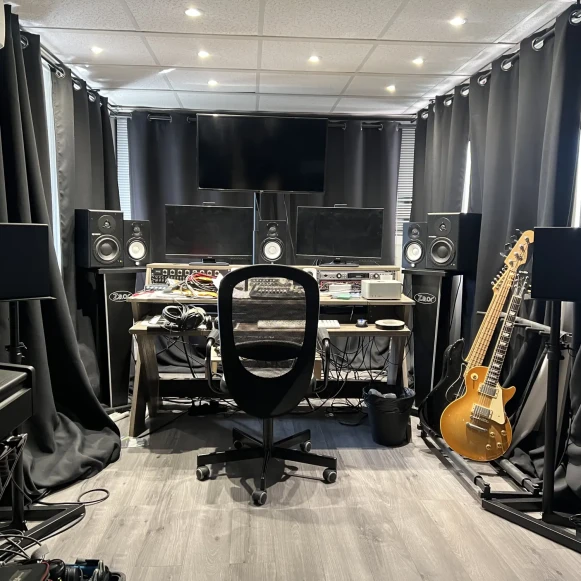 Espace indépendant 323 m² 40 postes Location bureau Avenue du Général Leclerc Pantin 93500 - photo 3