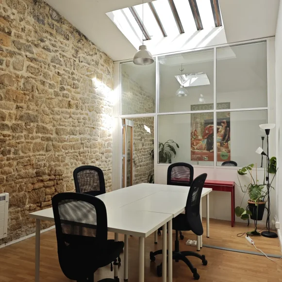 Bureau privé 33 m² 10 postes Coworking Rue Saint-Antoine Paris 75004 - photo 7