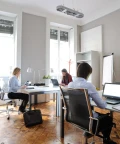 Bureau privé - 69001 - 3 postes - 1300€
