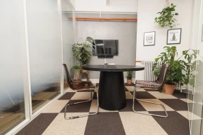 Bureau privé - 75011 - 8 postes - 3960€