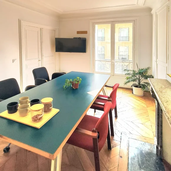 Open Space  4 postes Location bureau Rue de Naples Paris 75008 - photo 7