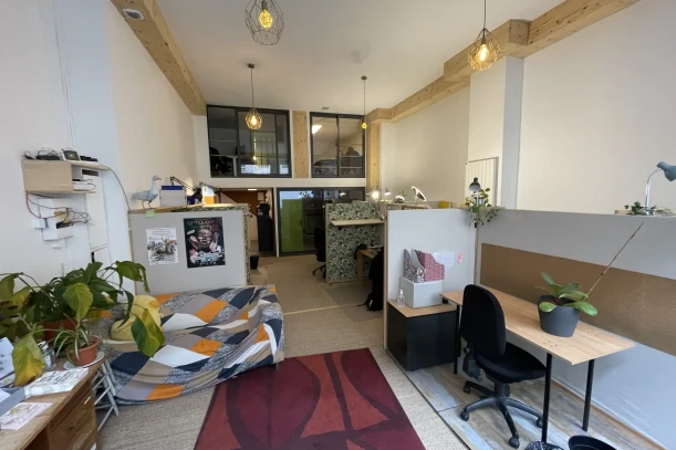 Open Space - 69003 - 4 postes - 170€