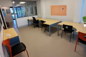 Espace indépendant - 78800 - 10 postes - 2500€