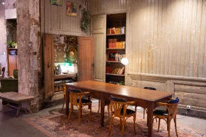 Open Space - 69001 - 50 postes - 215€