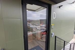 Open Space - 13770 - 6 postes - 220€