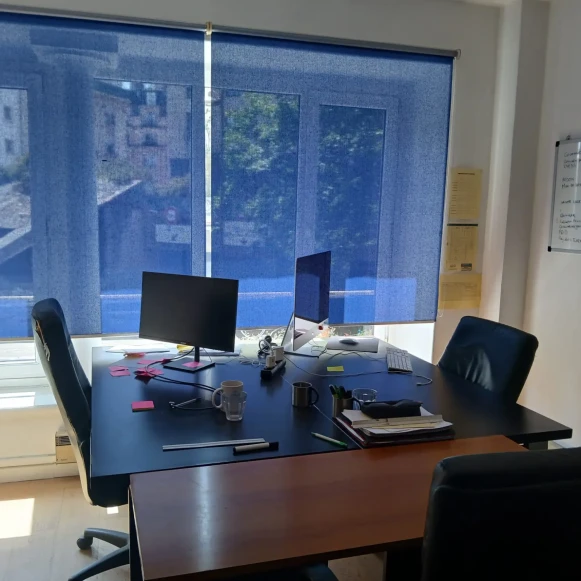Bureau privé 22 m² 3 postes Location bureau Rue de Turbigo Paris 75001 - photo 2