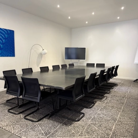Bureau privé 20 m² 2 postes Coworking Quai Arloing Lyon 69009 - photo 3