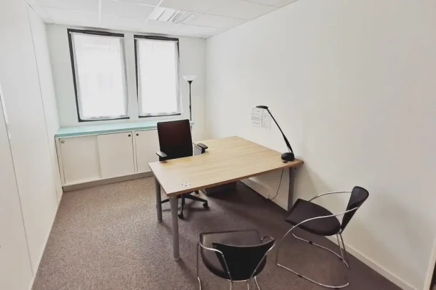 Bureau privé - 44570 - 1 poste - 430€