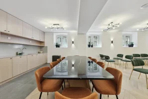 Espace indépendant - 75008 - 33 postes - 25300€
