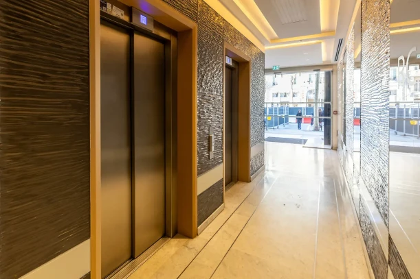 Bureau privé - 75008 - 60 postes - 54000€