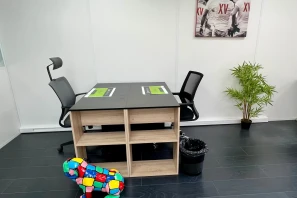 Bureau privé - 93100 - 6 postes - 1200€