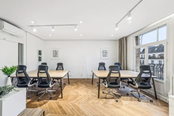 Espace indépendant - 75002 - 24 postes - 16500€