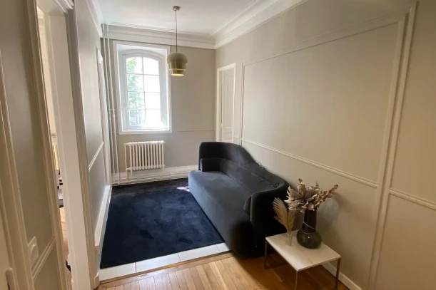 Bureau privé - 75009 - 3 postes - 2400€