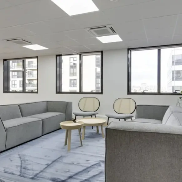 Espace indépendant 660 m² 70 postes Location bureau Avenue Georges Pompidou Levallois-Perret 92300 - photo 1