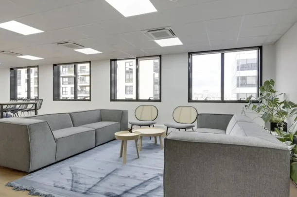 Espace indépendant - 92300 - 70 postes - 38500€