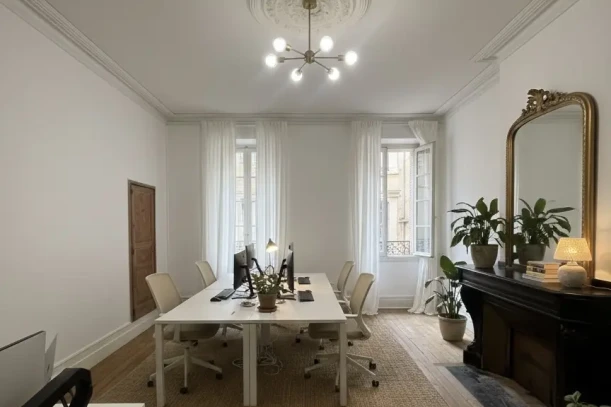 Bureau privé - 31000 - 6 postes - 2100€